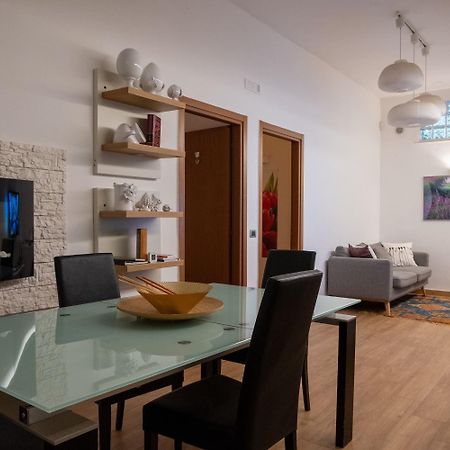 Tulipano Rosso Appartement Bari Buitenkant foto
